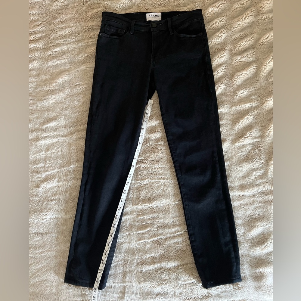 Frame Le Skinny de Jeans – Black Stretch Denim, Mid‑Rise, Women’s Size 26 - Picture 2 of 8